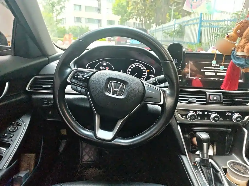 Honda Accord — миниатюра 3