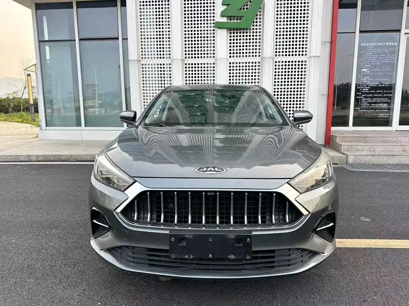 JAC A5 — миниатюра 3