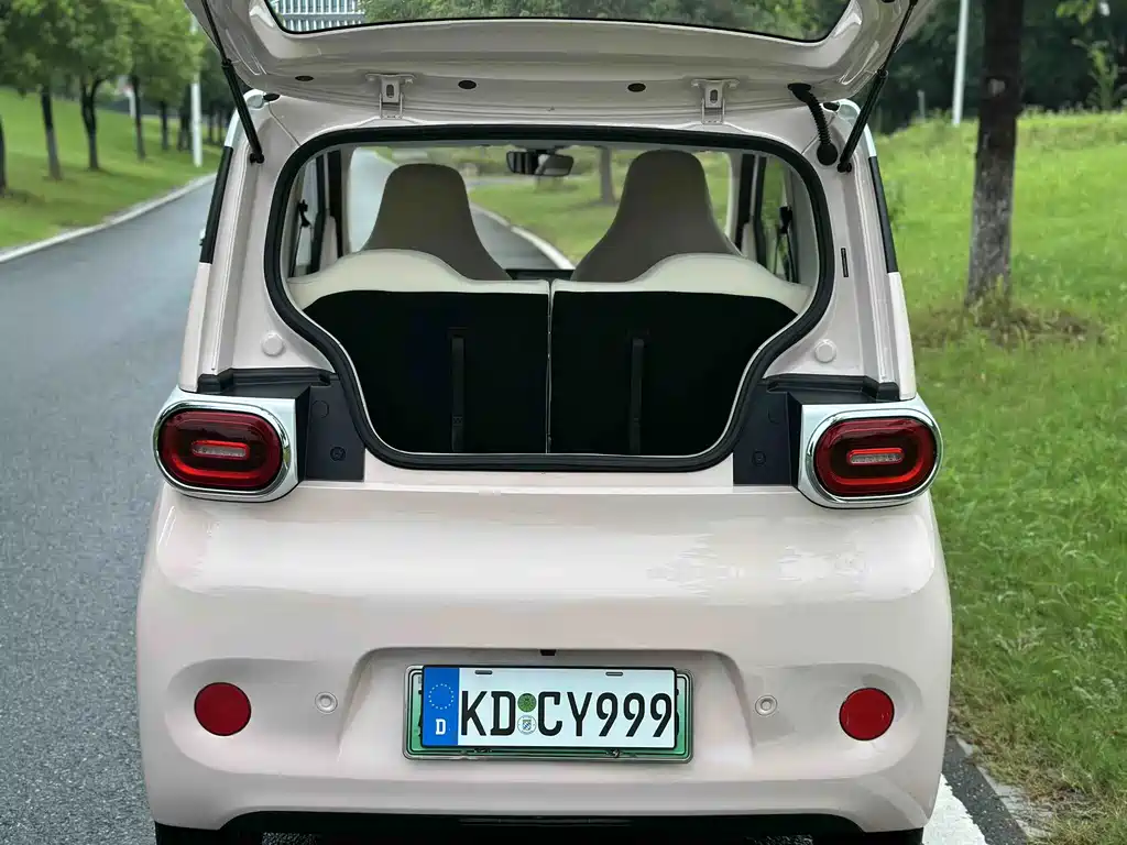 Wuling MINIEV — миниатюра 14