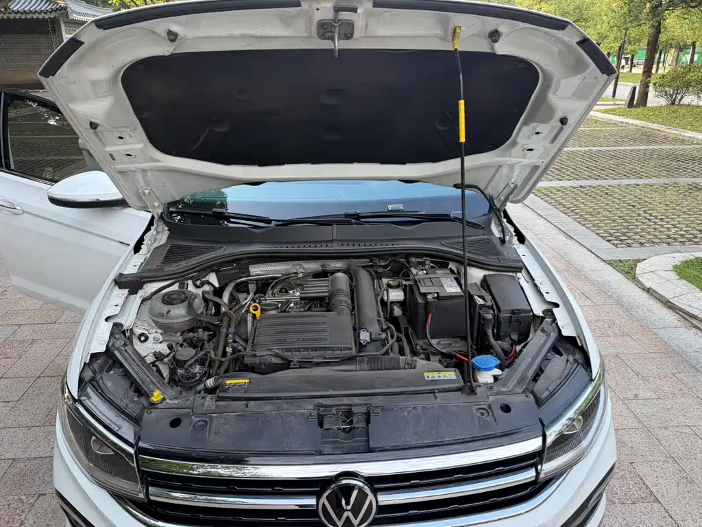 Volkswagen Bora — миниатюра 12