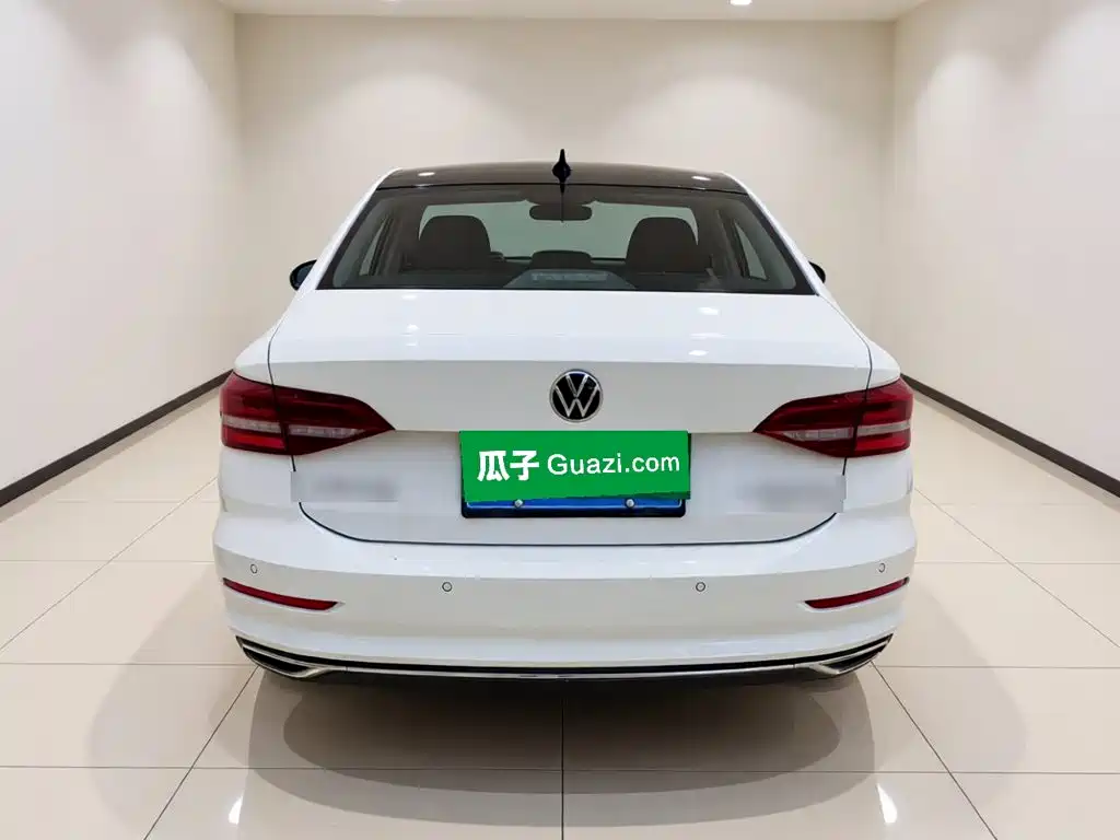 Volkswagen Lavida — миниатюра 5