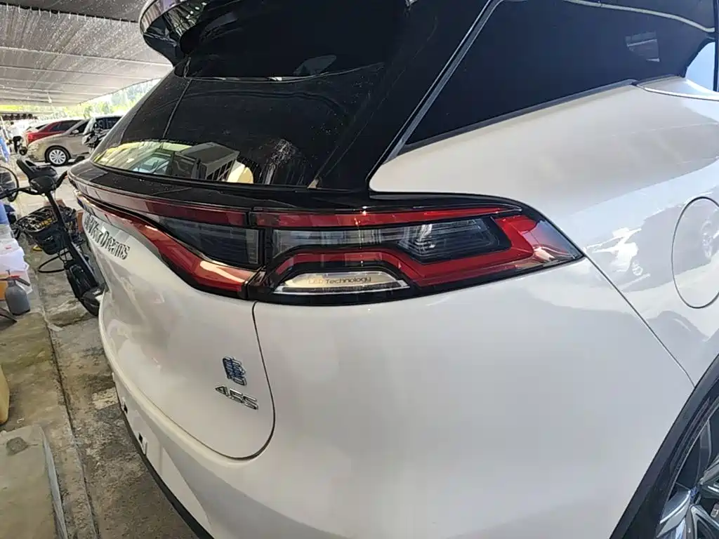 BYD Tang New Energy — миниатюра 8