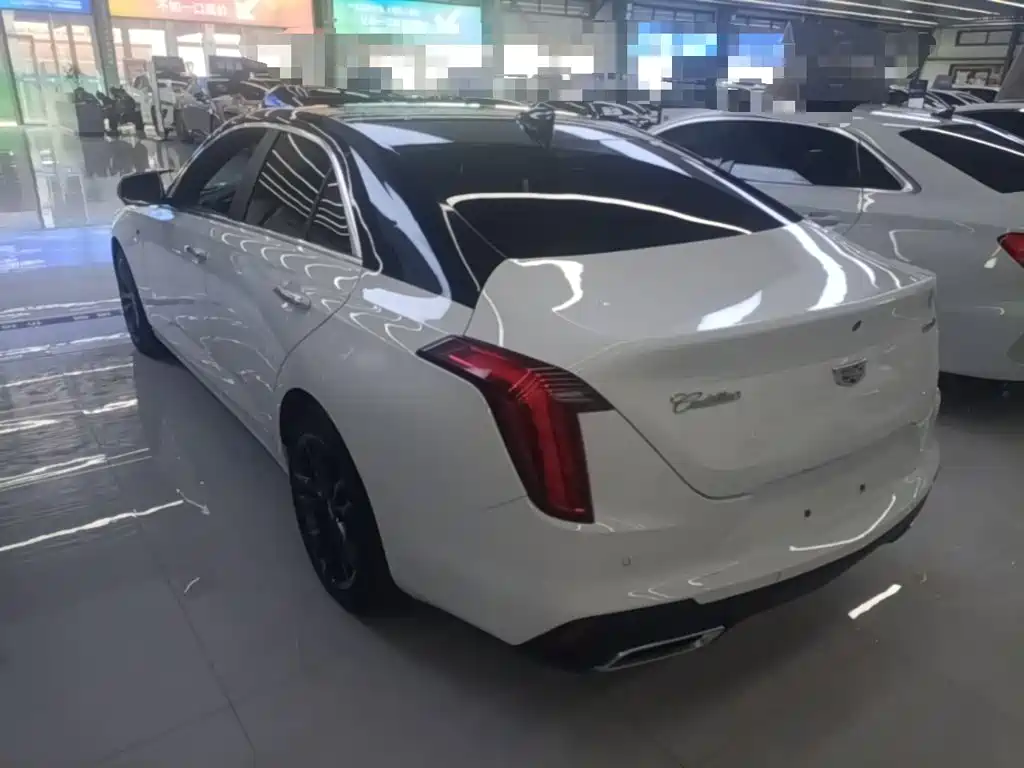 Cadillac CT4 — миниатюра 5