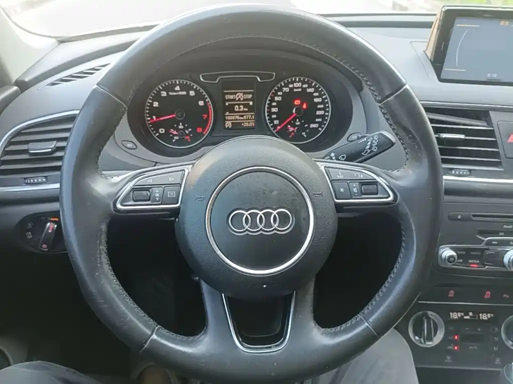 Audi Q3 — миниатюра 11