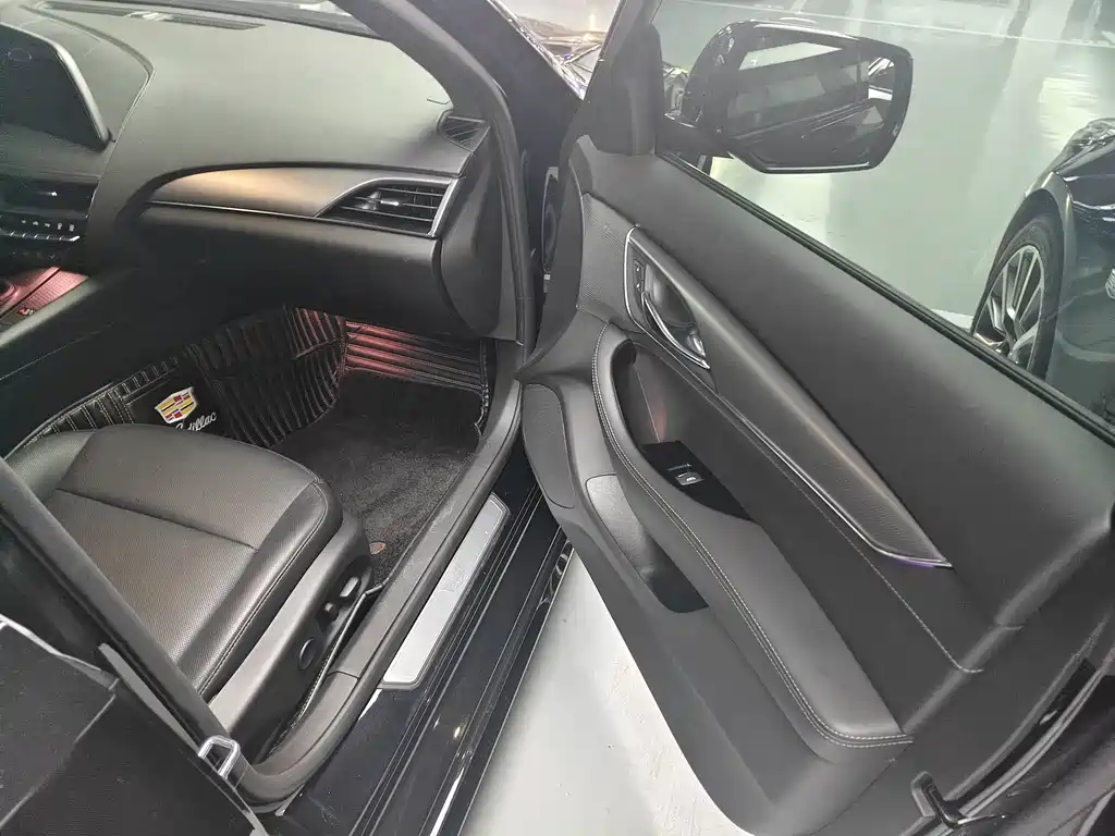 Cadillac CT5 — миниатюра 20