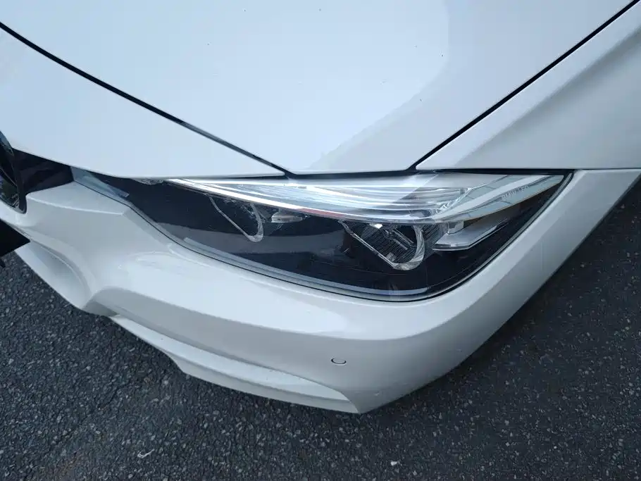 BMW 3 Series — миниатюра 5