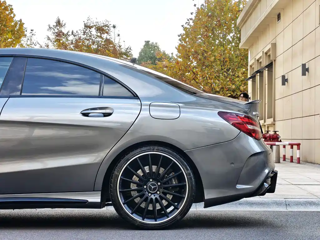 Mercedes-Benz CLA A MG 2017 AMG CLA 45 4MATIC