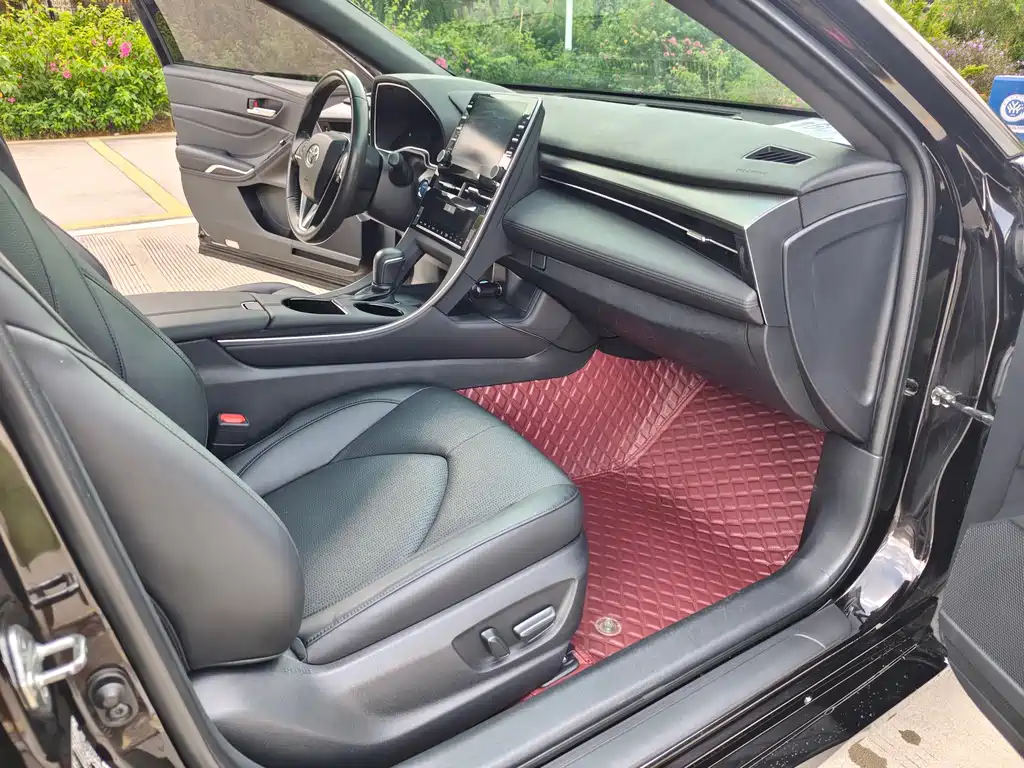 Toyota Avalon — миниатюра 6