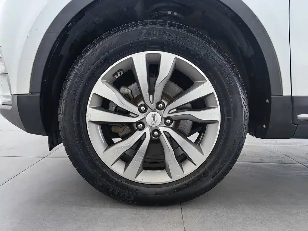 Geely Boyue — миниатюра 17