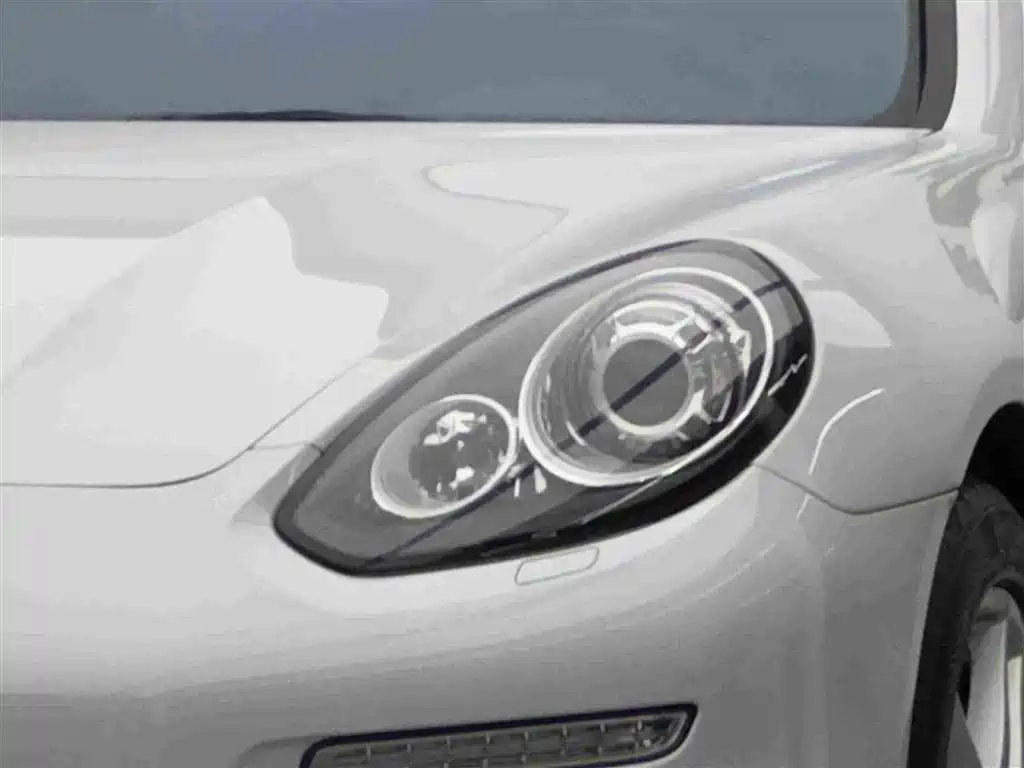 Porsche Panamera — миниатюра 3