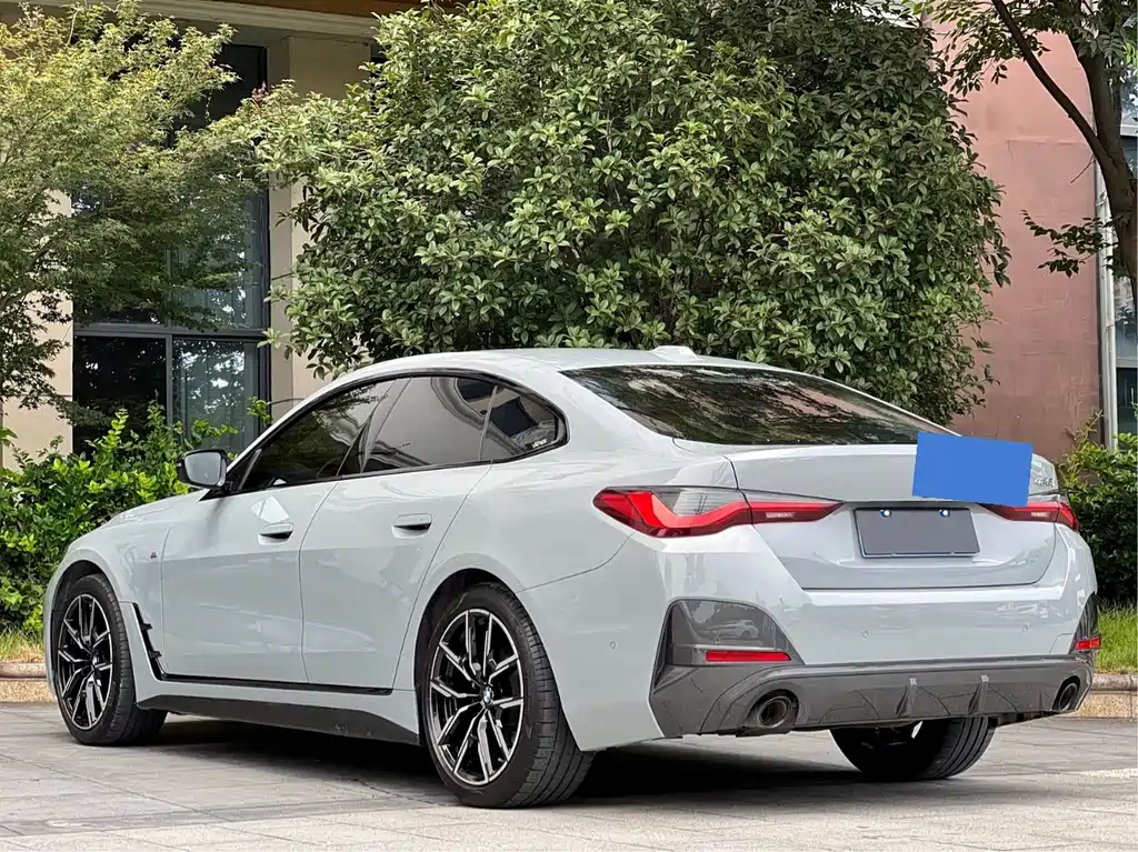 BMW 4 Series — миниатюра 11