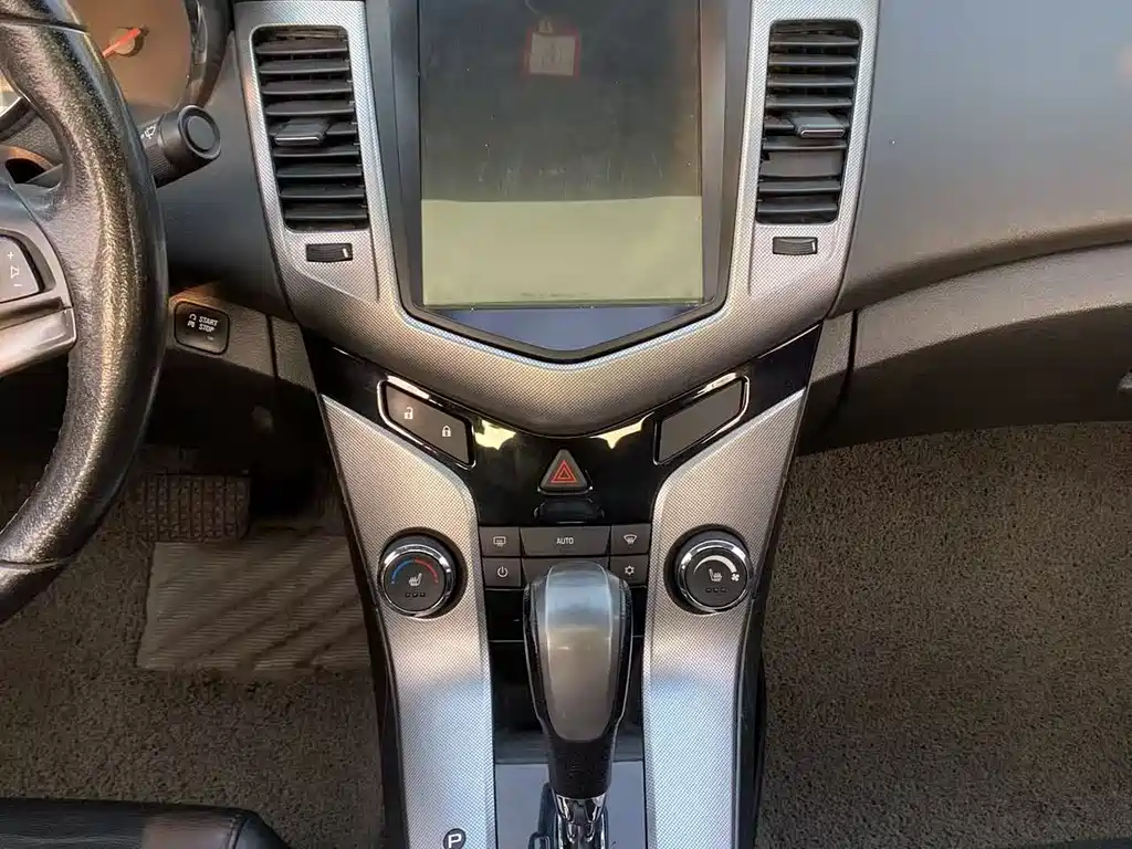 Chevrolet Cruze 2013 1.8L SX AT