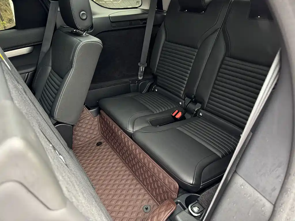 Land Rover Discovery — миниатюра 13