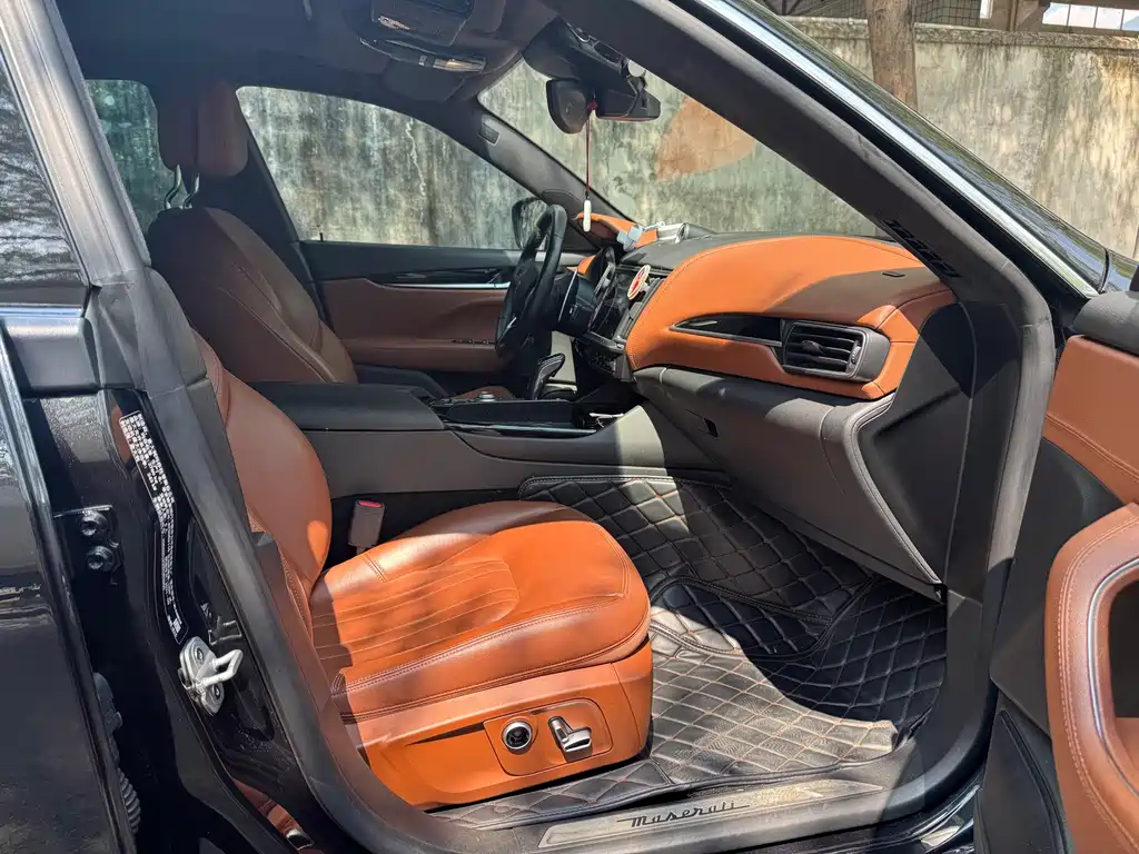 Maserati Levante — миниатюра 9