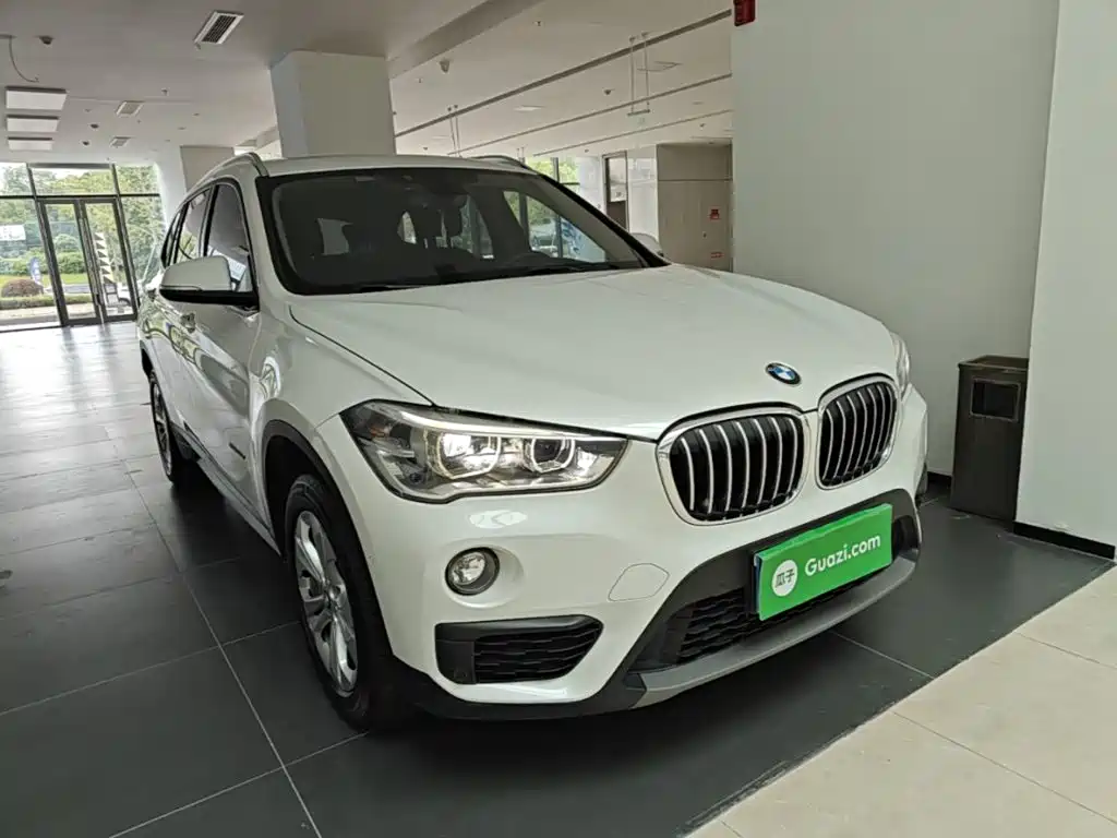 BMW X1 — миниатюра 4