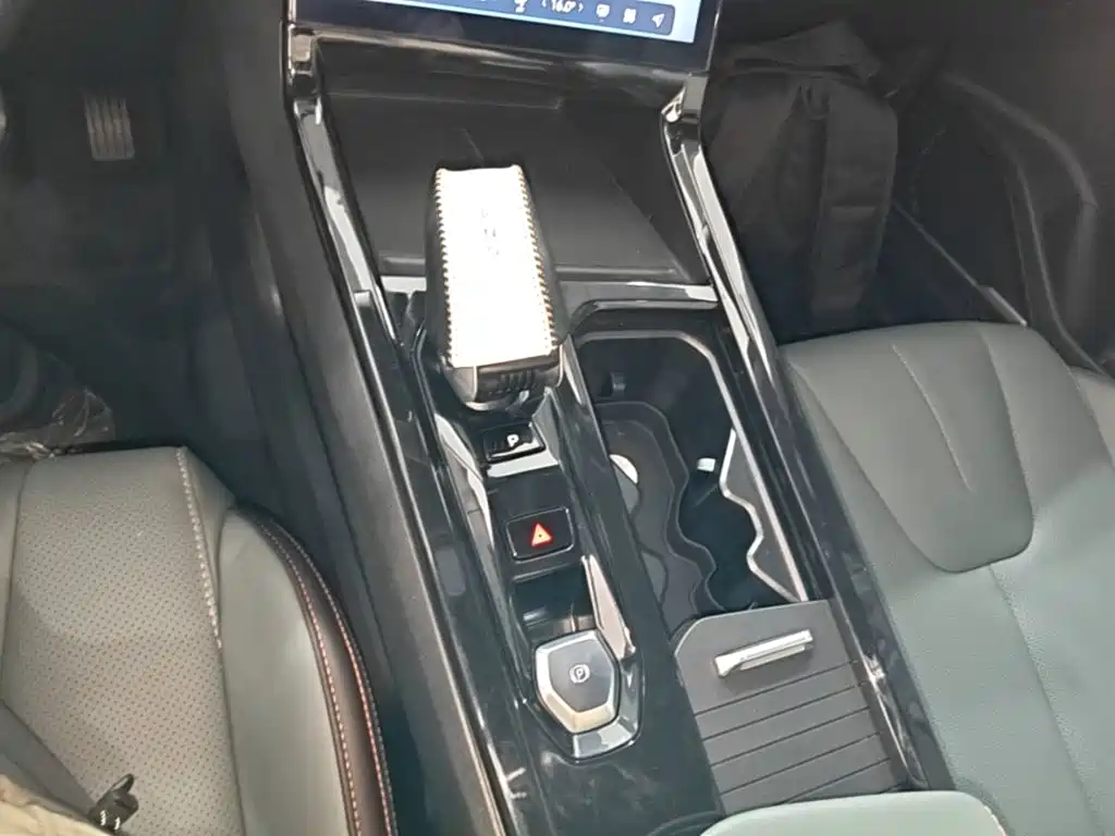 Geely Boyue — миниатюра 14
