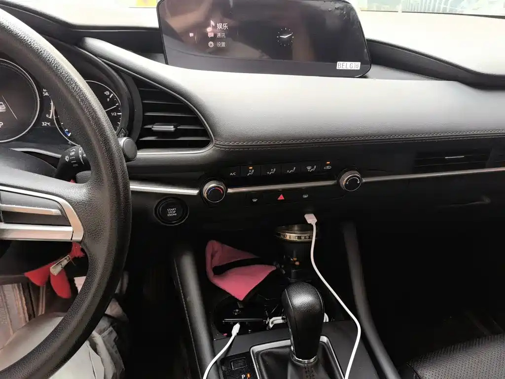 Mazda 3 Axela — миниатюра 15