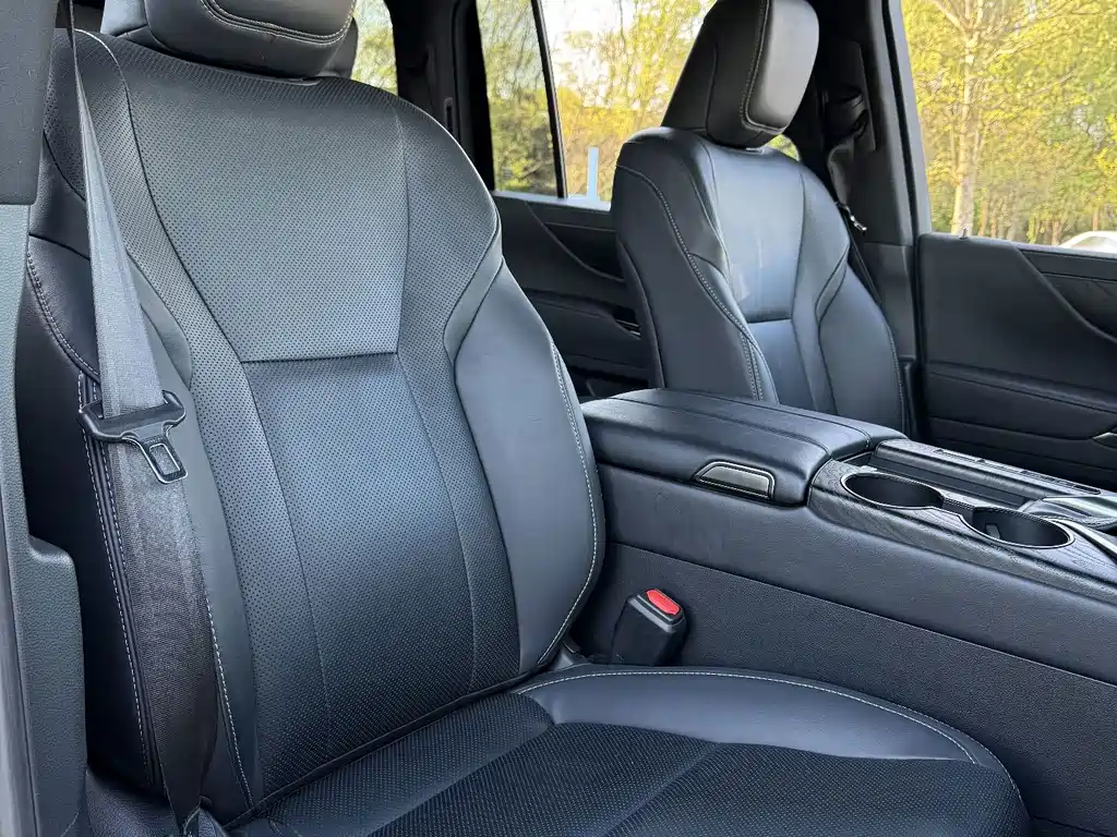 Lexus LX — миниатюра 17