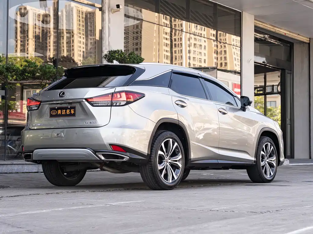 Lexus RX — миниатюра 3