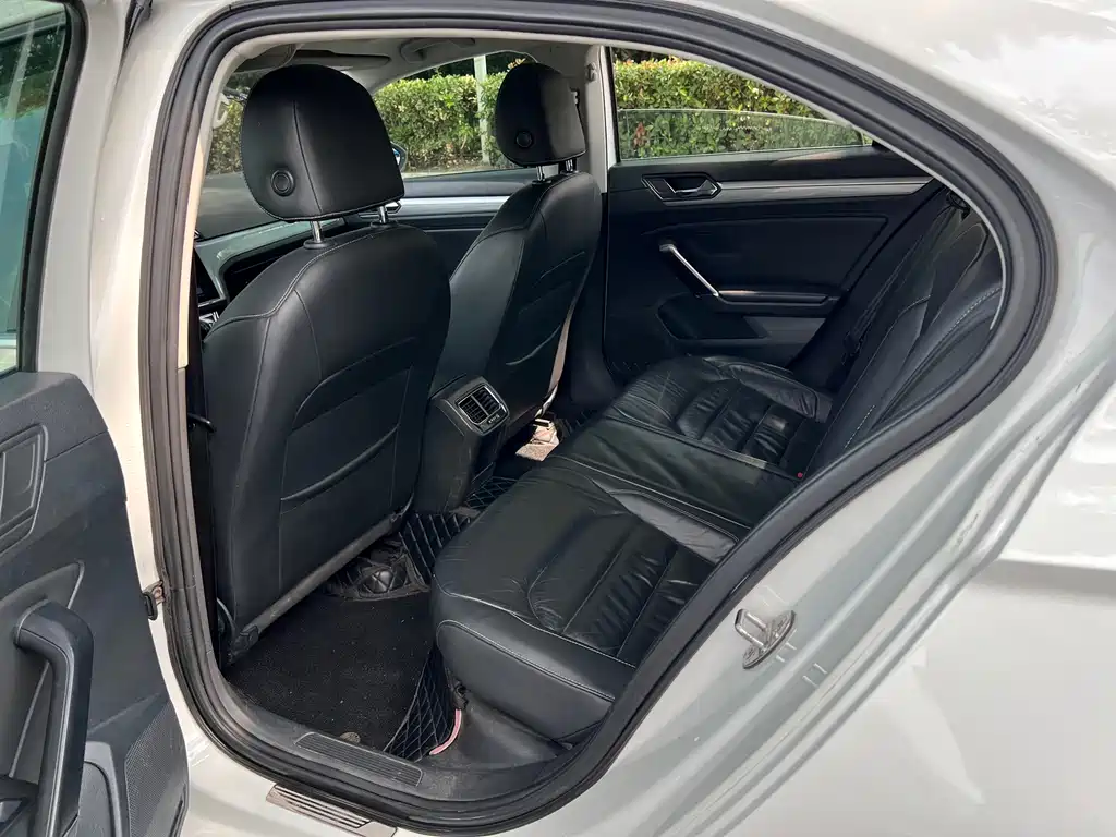 Volkswagen Lamando — миниатюра 14