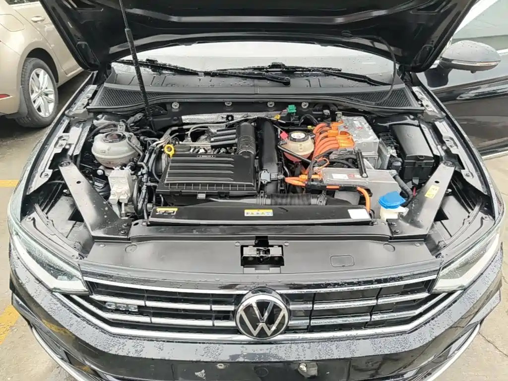 Volkswagen Magotan PHEV — миниатюра 20