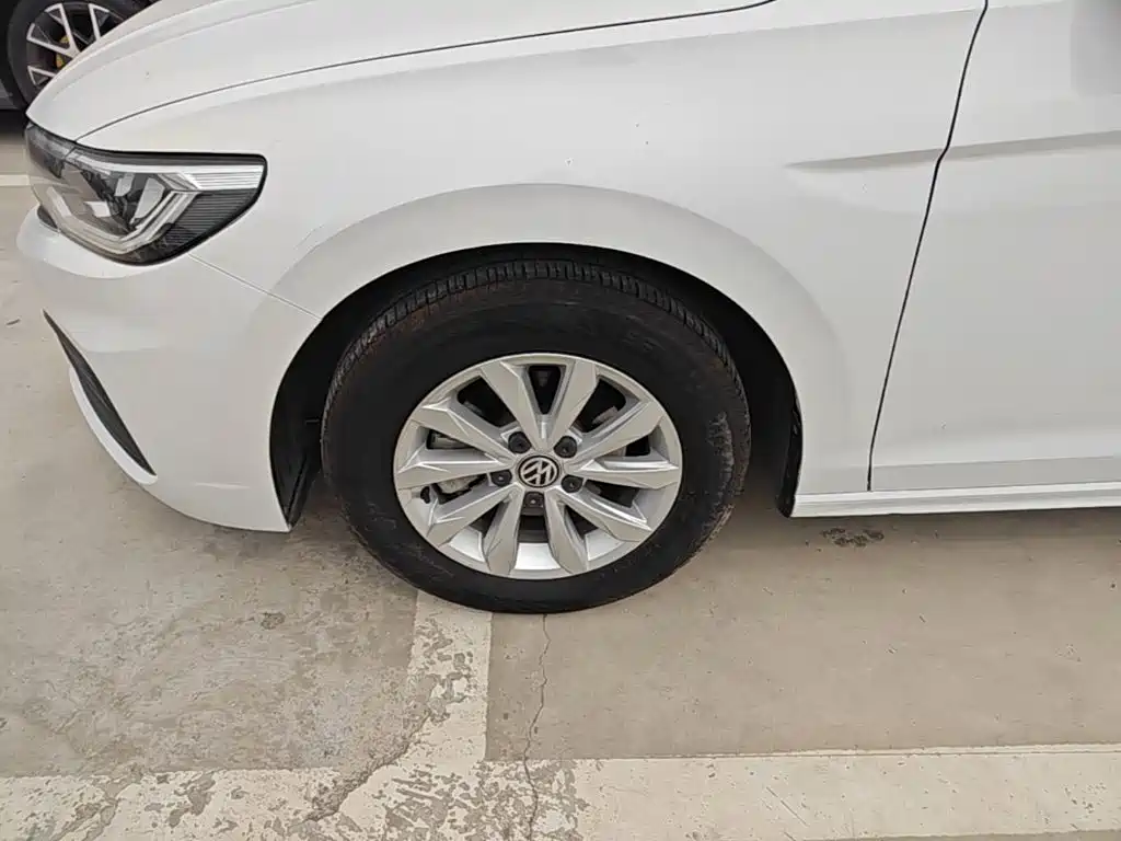 Volkswagen Bora — миниатюра 23