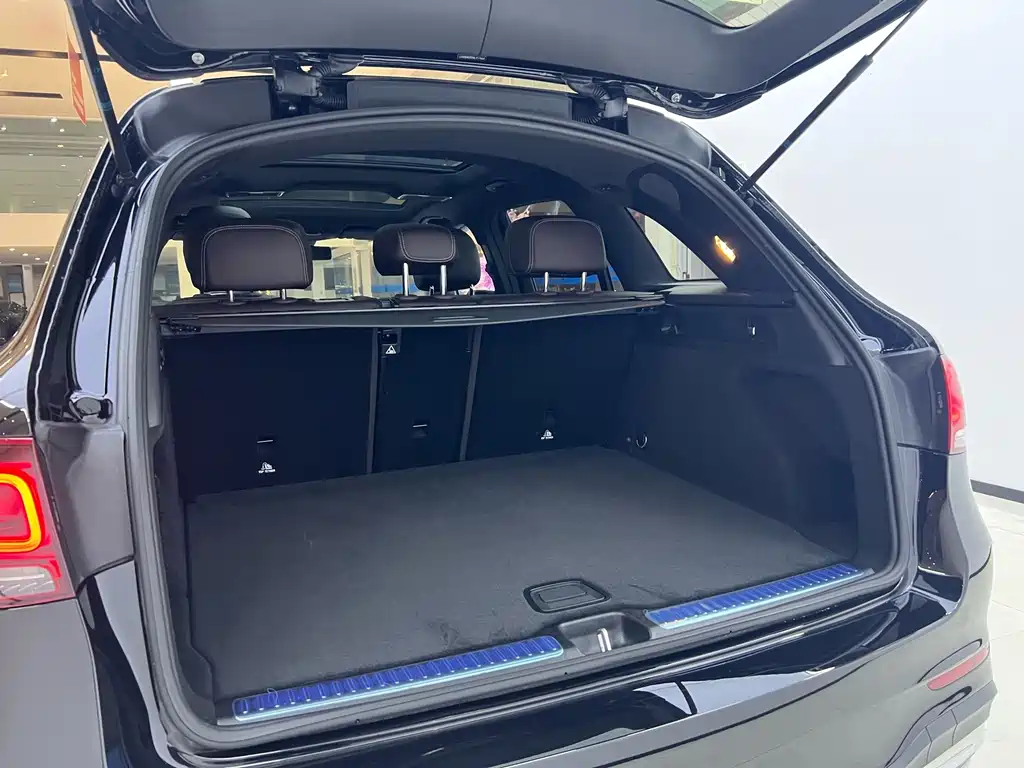 Mercedes-Benz GLC — миниатюра 21