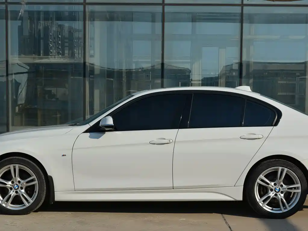 BMW 3 Series — миниатюра 5