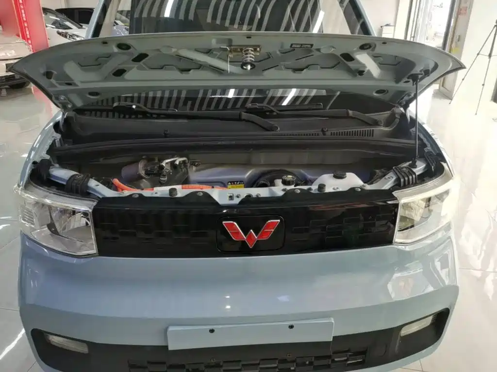 Wuling MINIEV — миниатюра 20