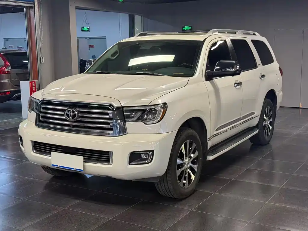 Toyota Sequoia 2019