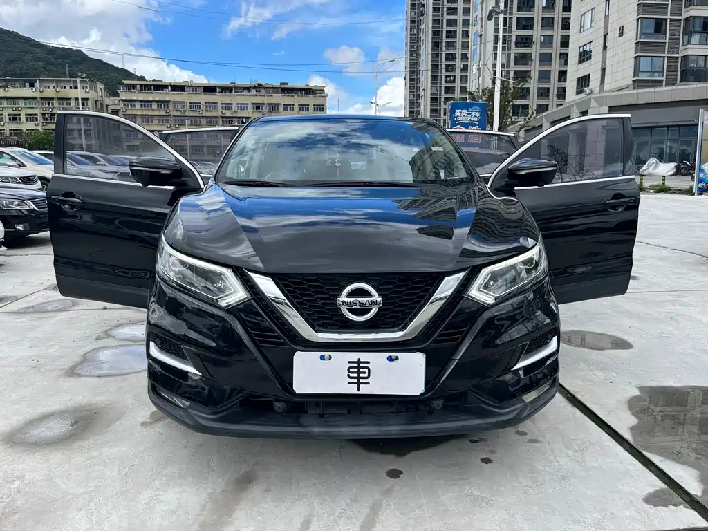 Nissan Qashqai — миниатюра 14