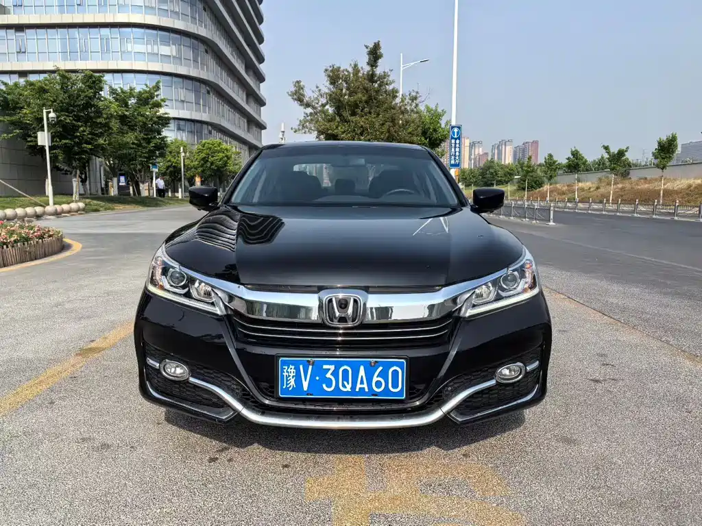 Honda Accord — миниатюра 2