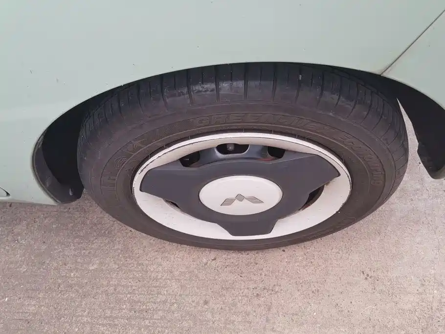 Wuling MINIEV — миниатюра 6