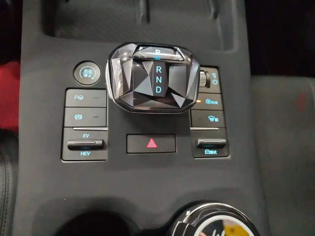 BYD Qin PLUS — миниатюра 9