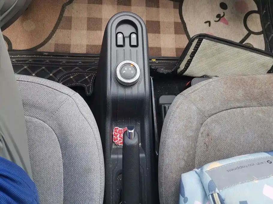 Wuling MINIEV — миниатюра 16