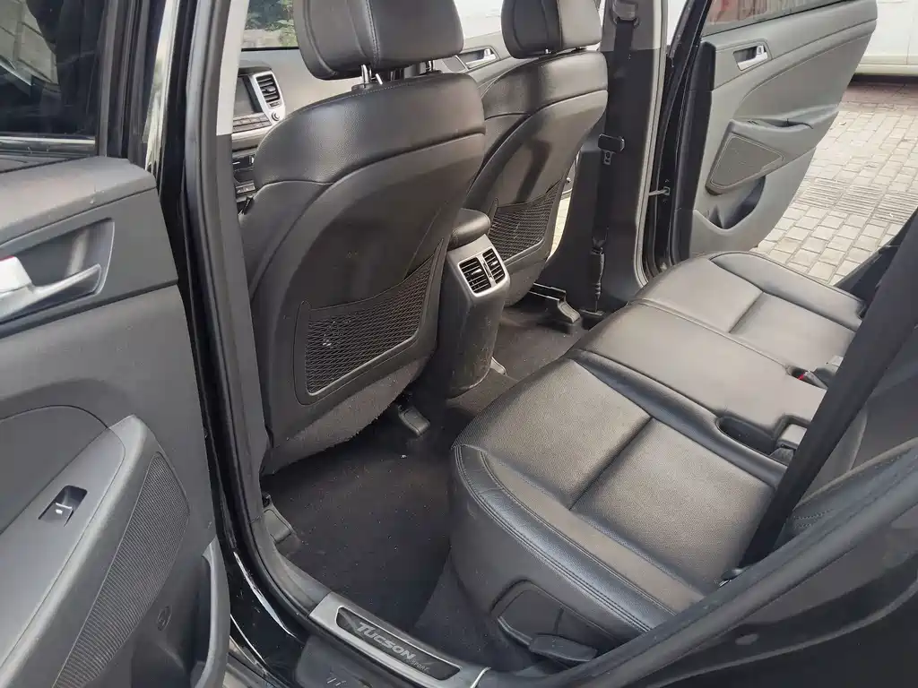 Hyundai Tucson — миниатюра 8