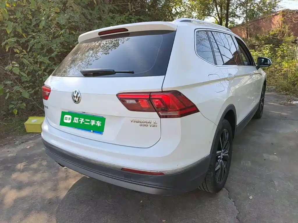 Volkswagen Tiguan L — миниатюра 7