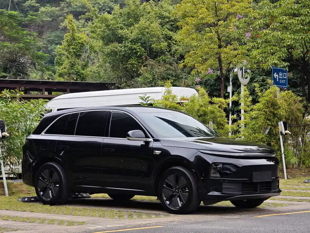 Li Auto Li L6 — миниатюра 3