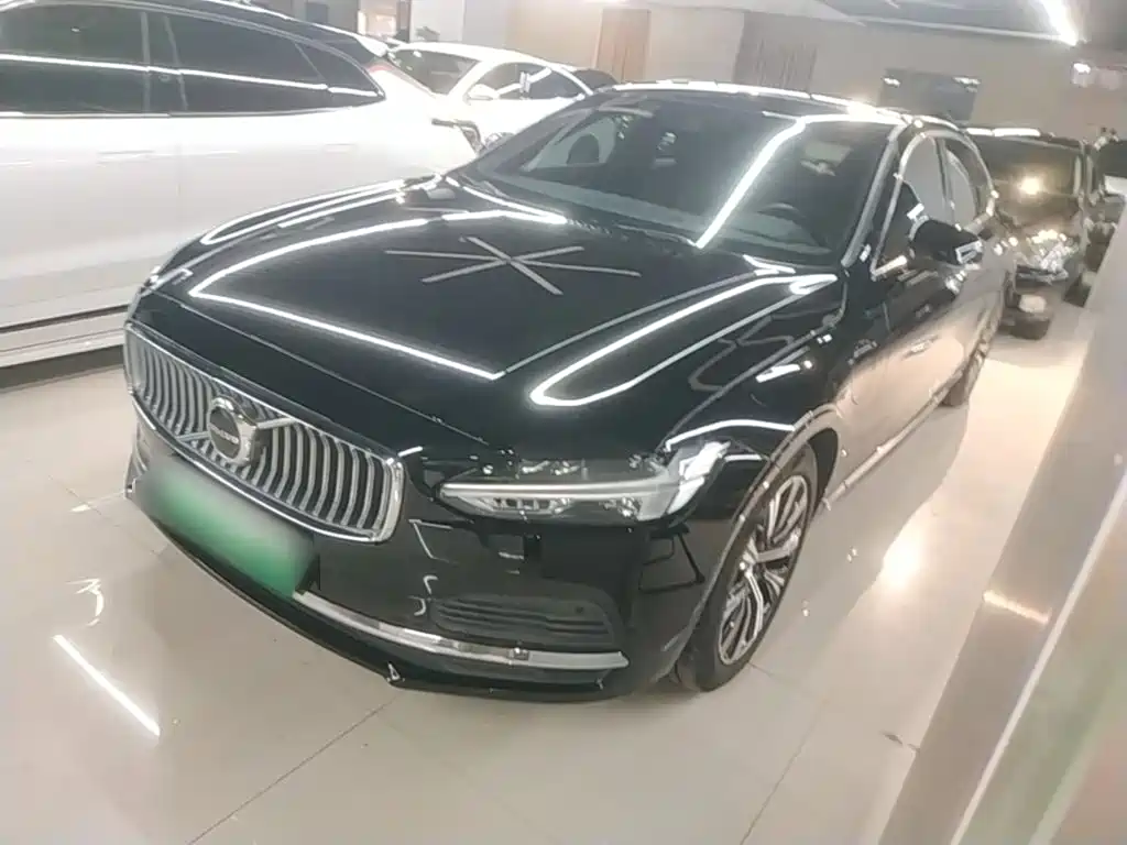 Volvo S90 PHEV — миниатюра 2