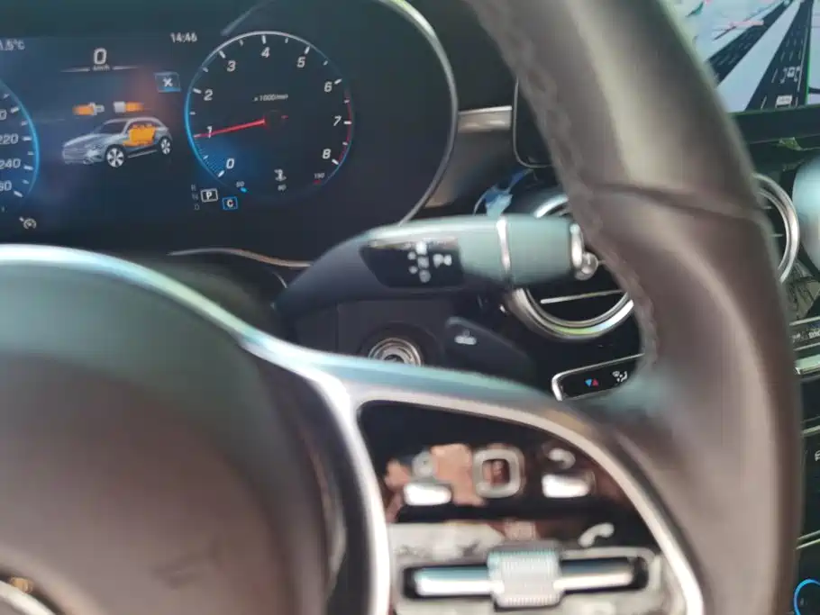 Mercedes-Benz GLC — миниатюра 15