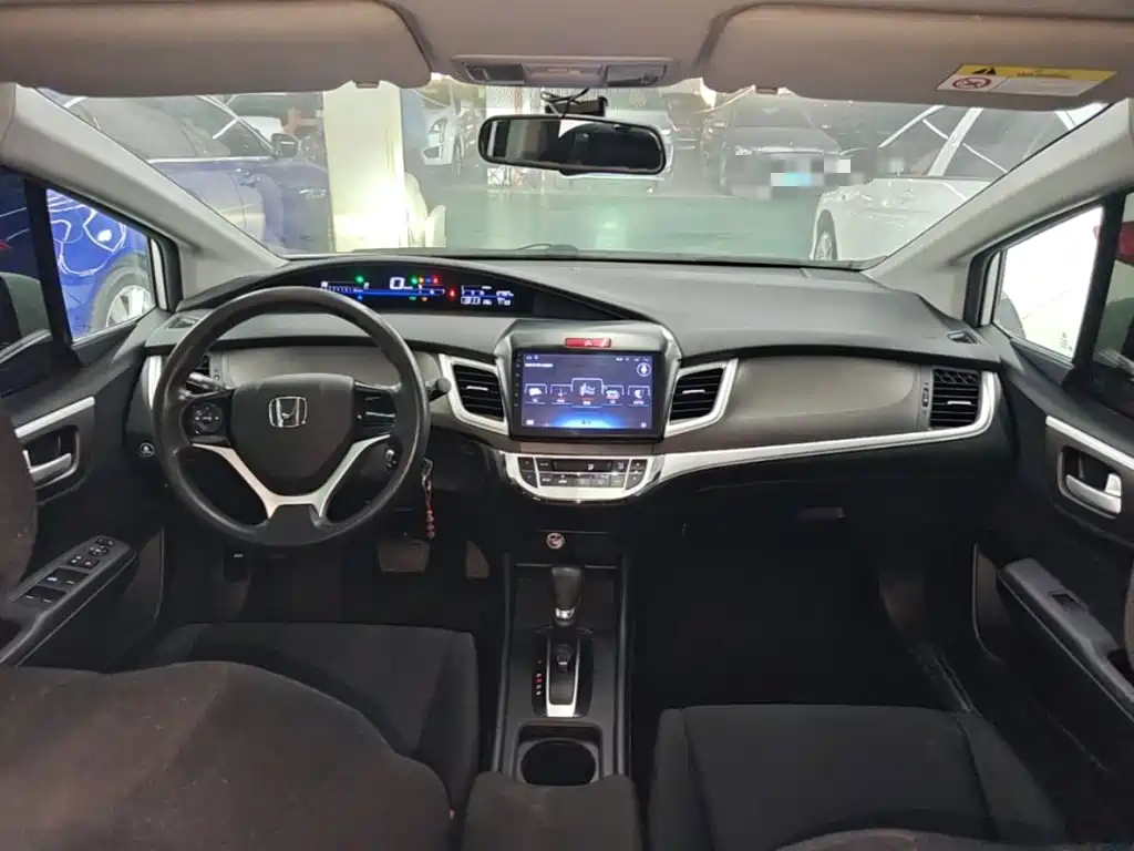 Honda Jade — миниатюра 10
