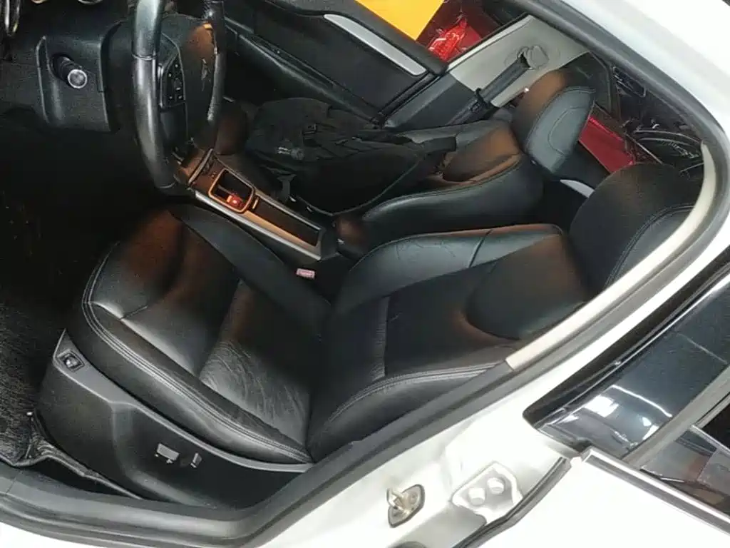 Citroen C4L — миниатюра 15