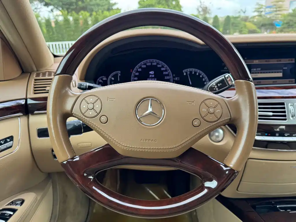 Mercedes-Benz S-Class — миниатюра 15