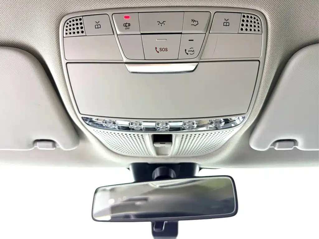 Mercedes-Benz C-Class — миниатюра 14