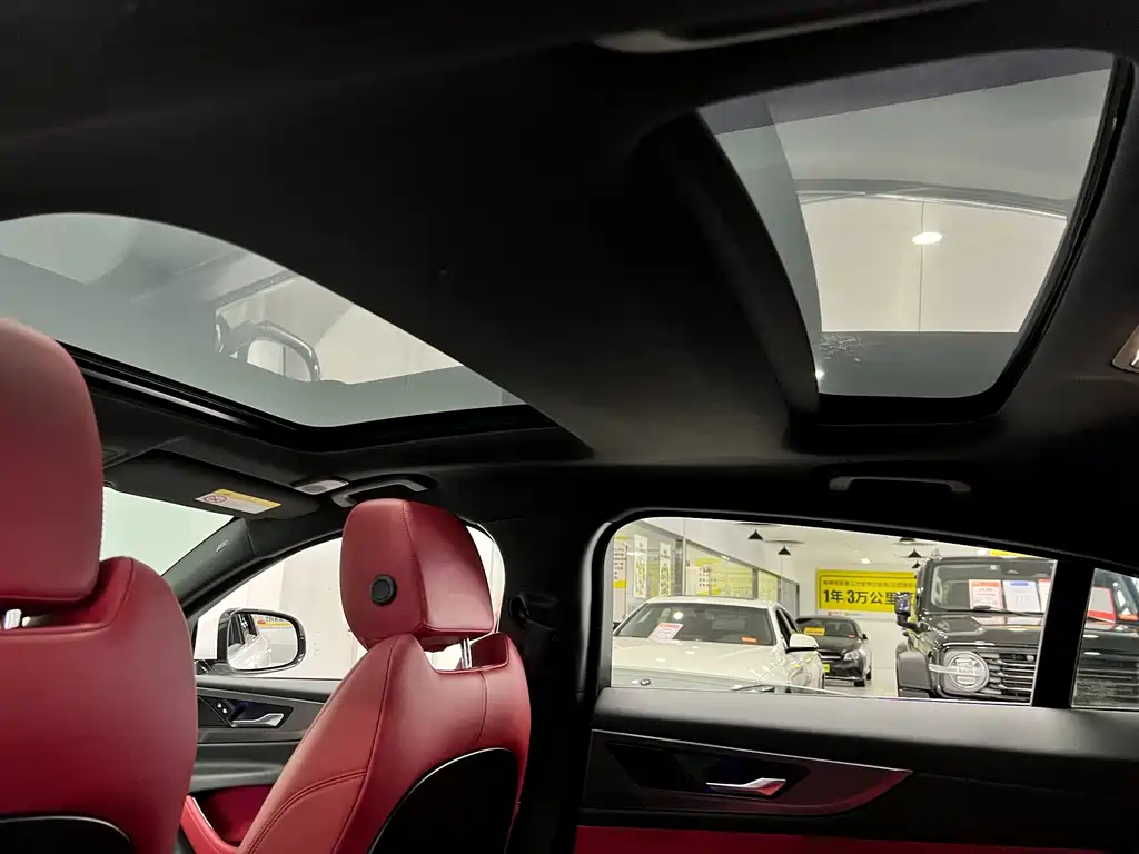 Jaguar XEL — миниатюра 27