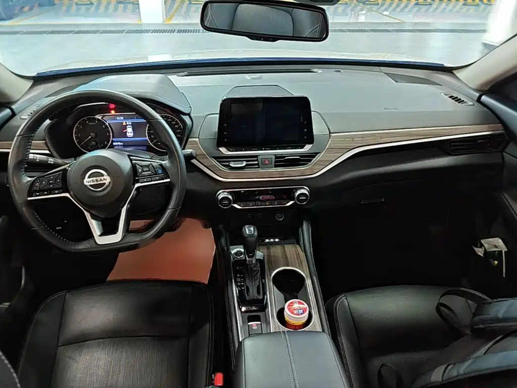 Nissan Teana — миниатюра 10