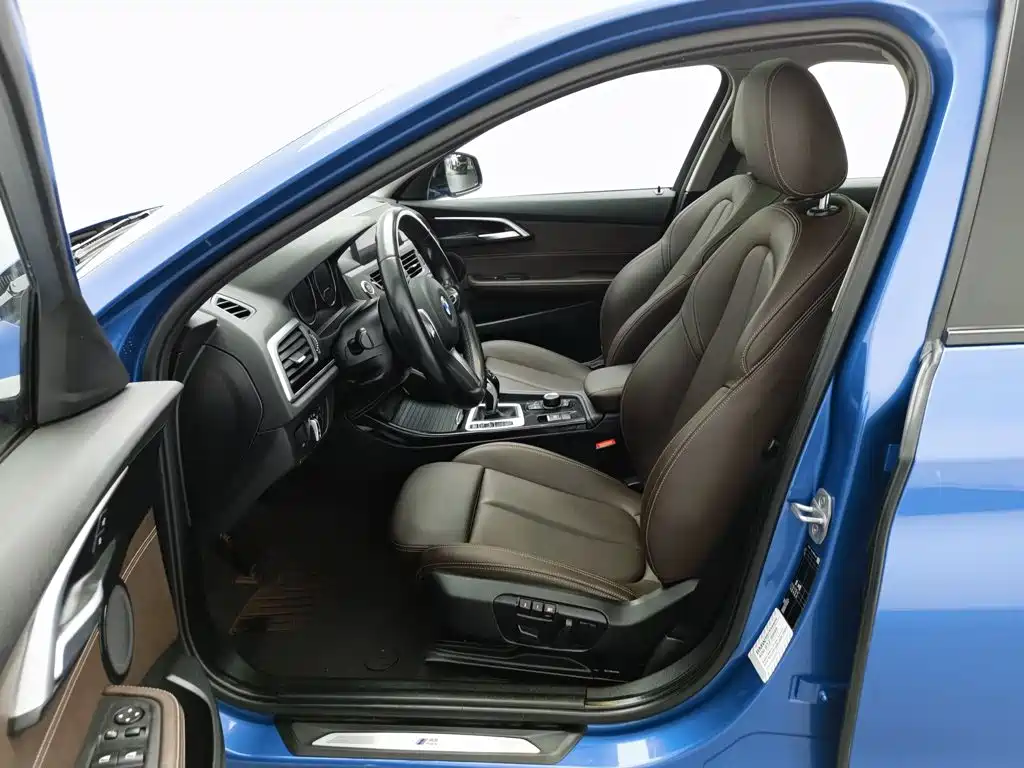 BMW 1 Series — миниатюра 10