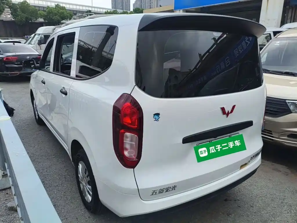 Wuling Hongguang EV — миниатюра 5