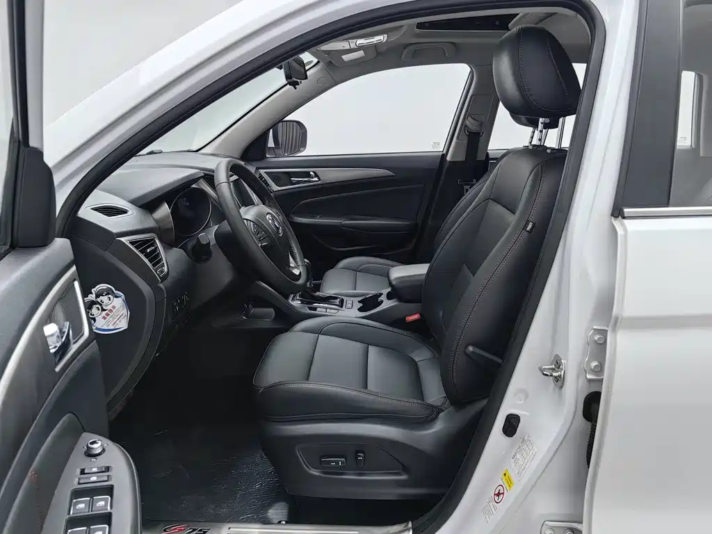 Changan CS75 — миниатюра 10