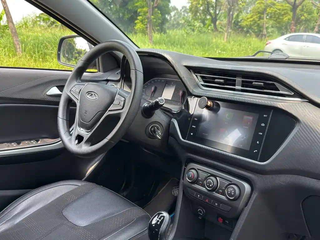 Chery Tiggo 3x — миниатюра 15